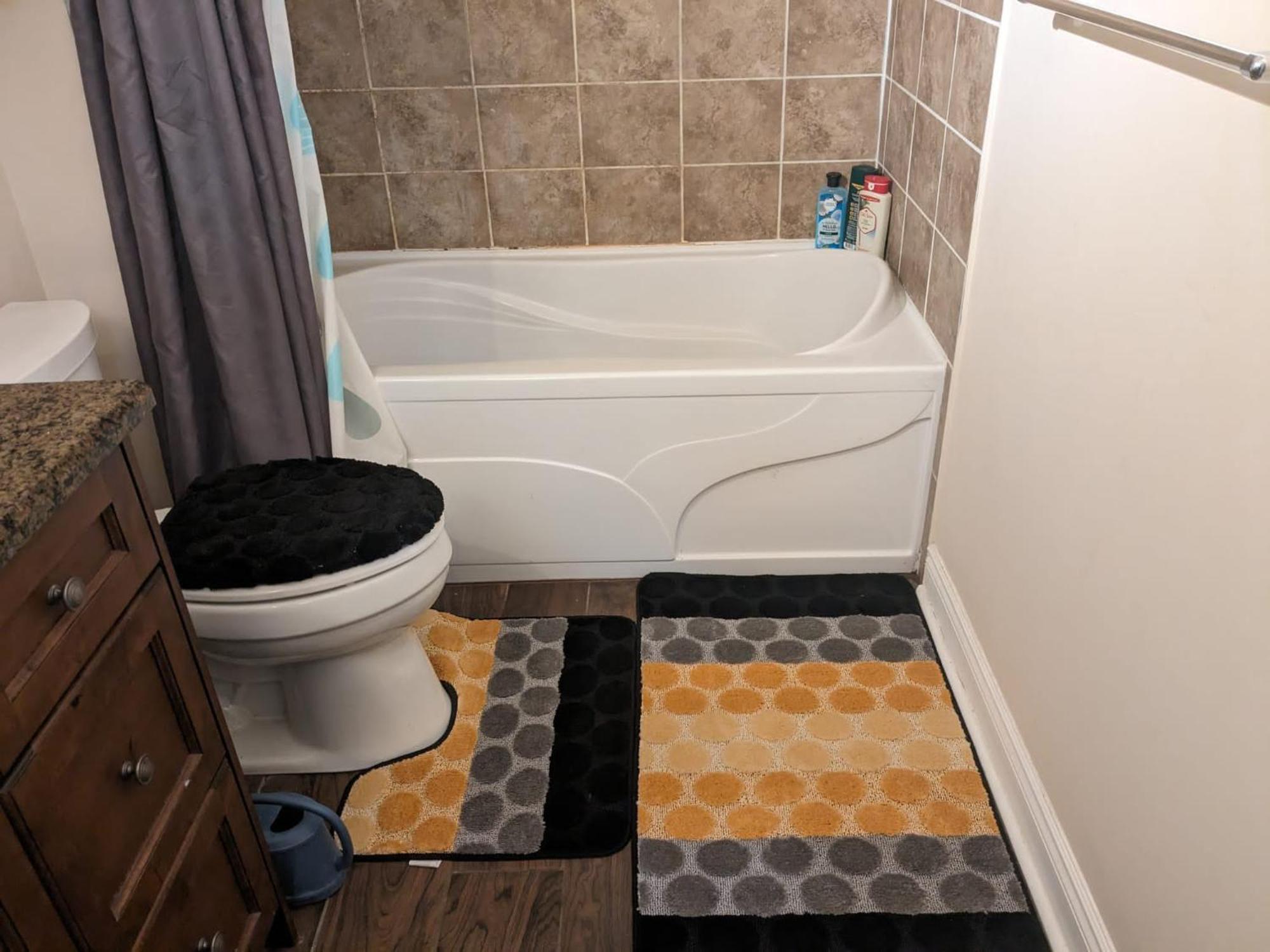 Beautiful House In Mississauga Apartment Bagian luar foto